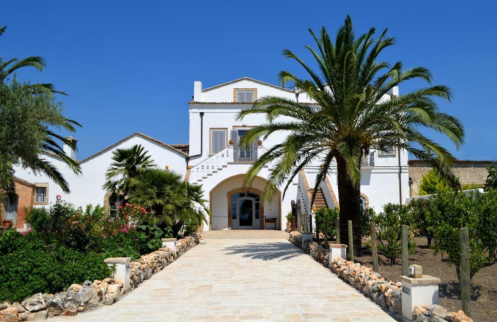 Masseria Celentano Relais & Bauernhof