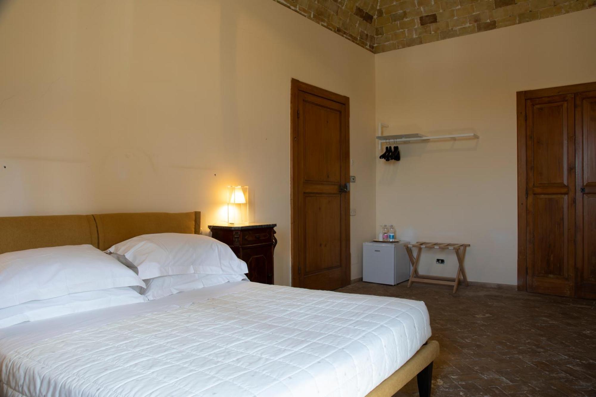 Masseria Celentano Relais &